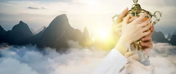 喜報！青青草原网址磁磚榮獲中國建材“精英杯”十強品牌、陳前董事長榮獲精英人物稱號